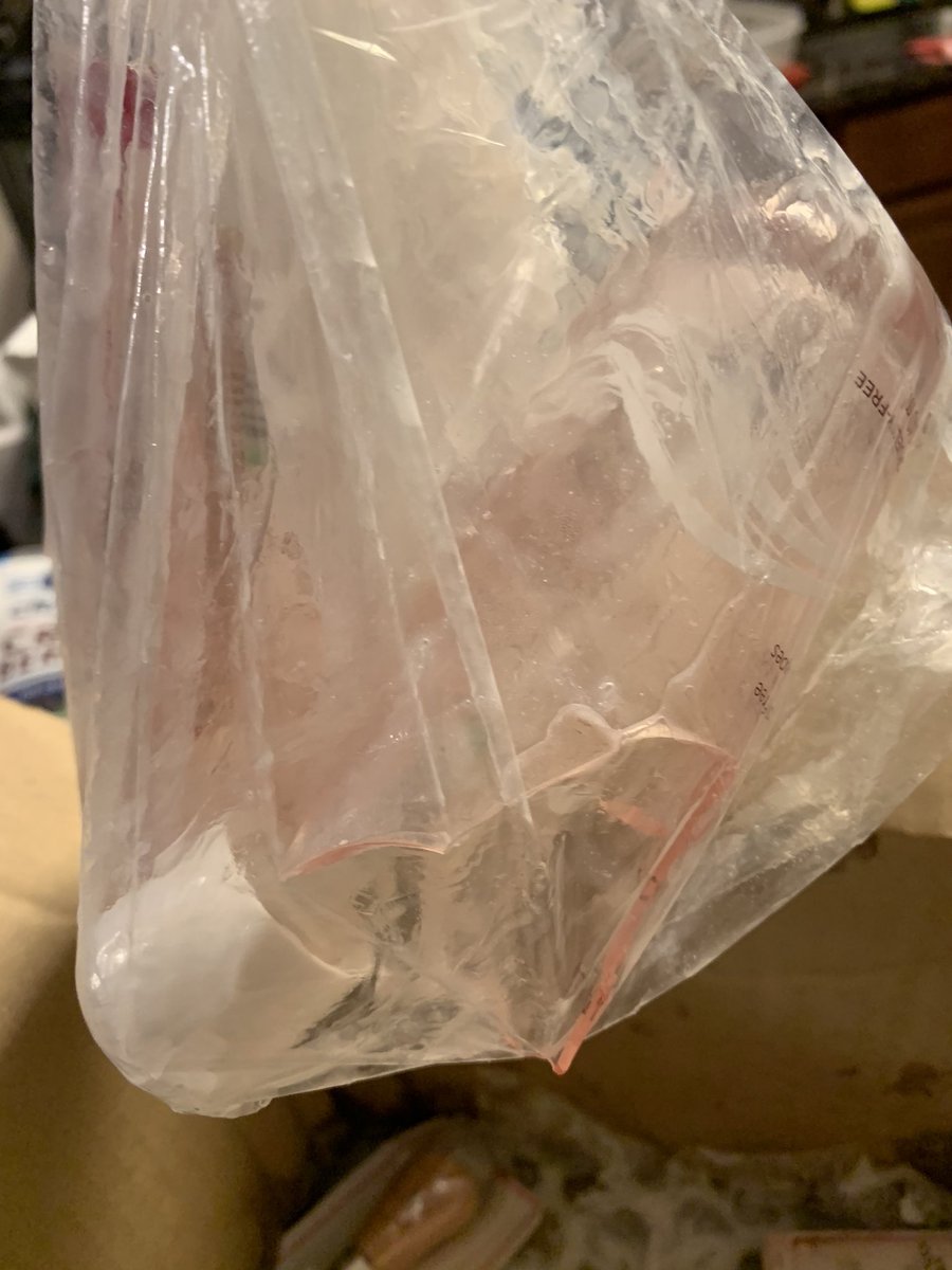 vanessaj0301's tweet photo. Hey @ultabeauty This is how my stuff just arrived via @UPS 
I don’t get to spoil myself often, so when I get a gift card from my mother in law, it’s normally a treat 
This is right on par though with 2020 though https://t.co/6RywTfp5hj