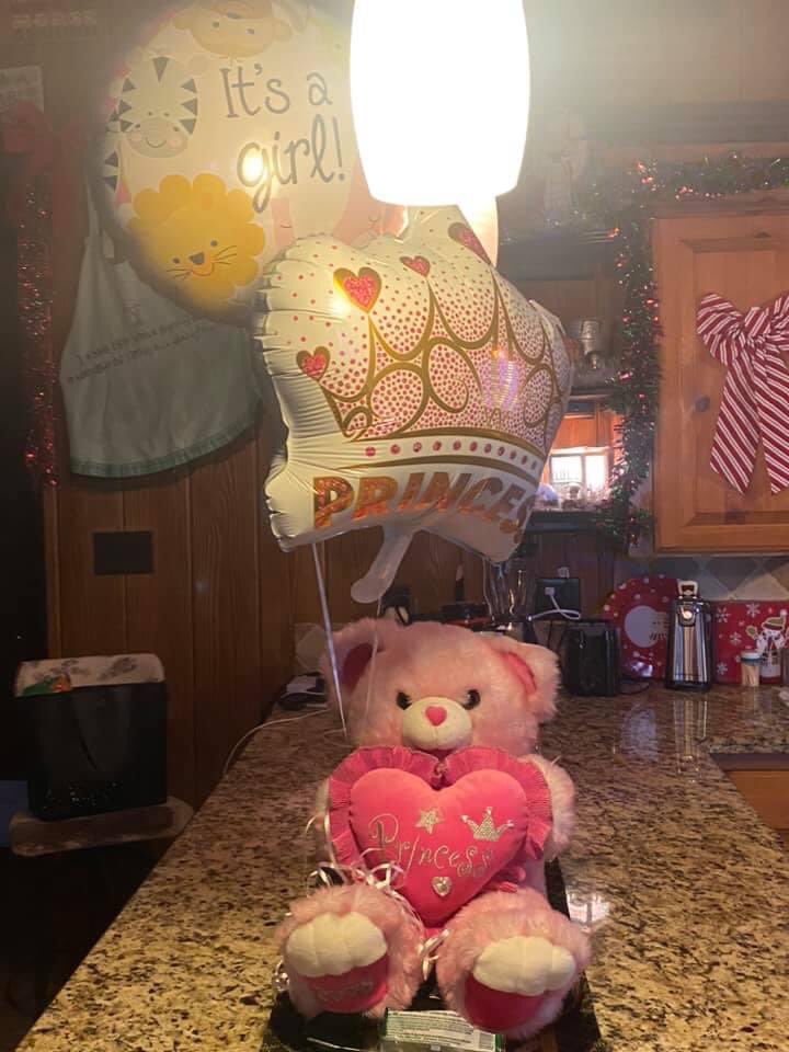 blake_hall_'s tweet photo. So excited to say that we’re having a little princess in 2021 ❤️❤️❤️ https://t.co/prJAZjdsAF