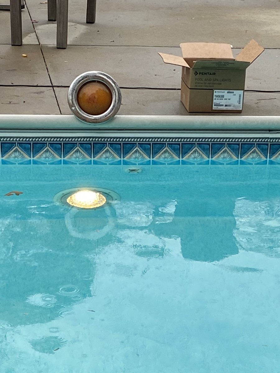 ⁦<a href="/Pentair/">Pentair</a>⁩ thanks for the great pool light,  always a great buy! That water sure is cold now!!❄️⛄️💡 call #poolcareandrepairs                  @ (678) 349-6876