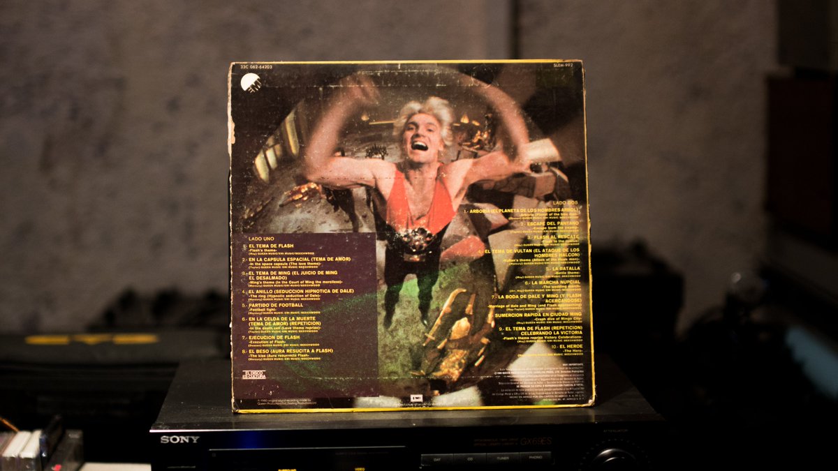 archtoyselectah's tweet photo. ● Queen – Flash Gordon Original Soundtrack Music (1980 EMI)  

Primer Disco en la colección #archivotoyselectah

#archivo #queen #flashgordon #vinyl #vinylcollection #vinyloftheday https://t.co/PnLkBSKrNa