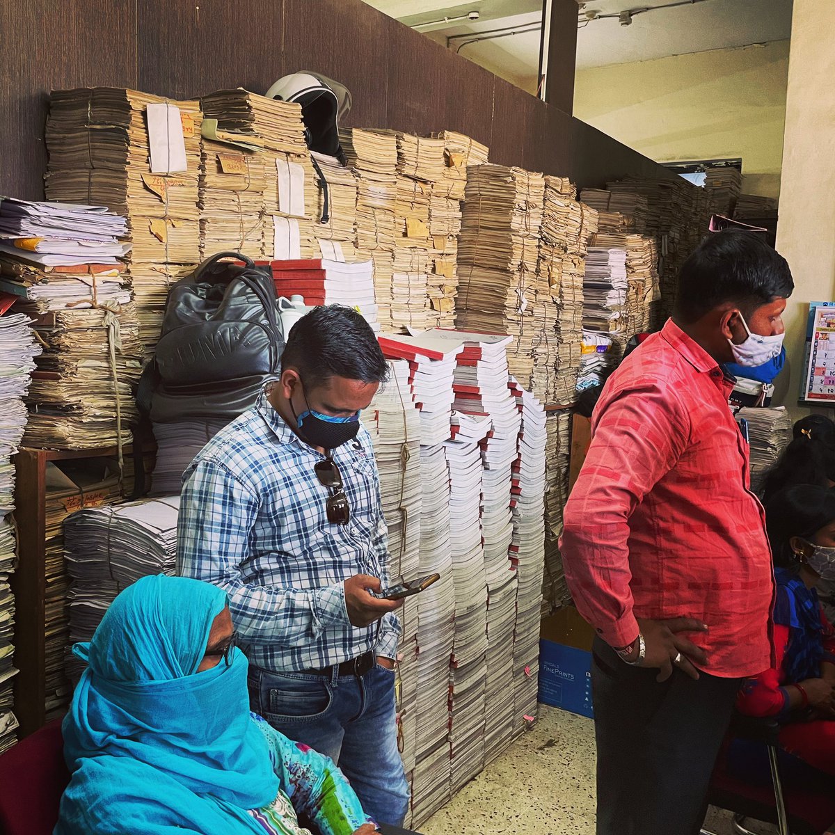 manasmdk's tweet image. In India, not just cash 💵 but paper 📝 is the King!