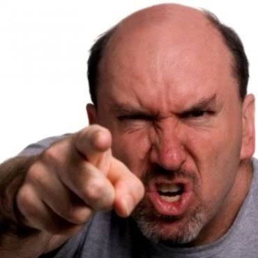 Ditambah bapak yg rumah nya aku sewa tau klo pln mau nyabut, jdi beliau marah²luar biasa ke akuYa wajar, krn ini rumah komplek , aku uda dikasi kontrak murah , beliau baik sekaliDan skrg aku bikin repot krn pln pam mau dicabut