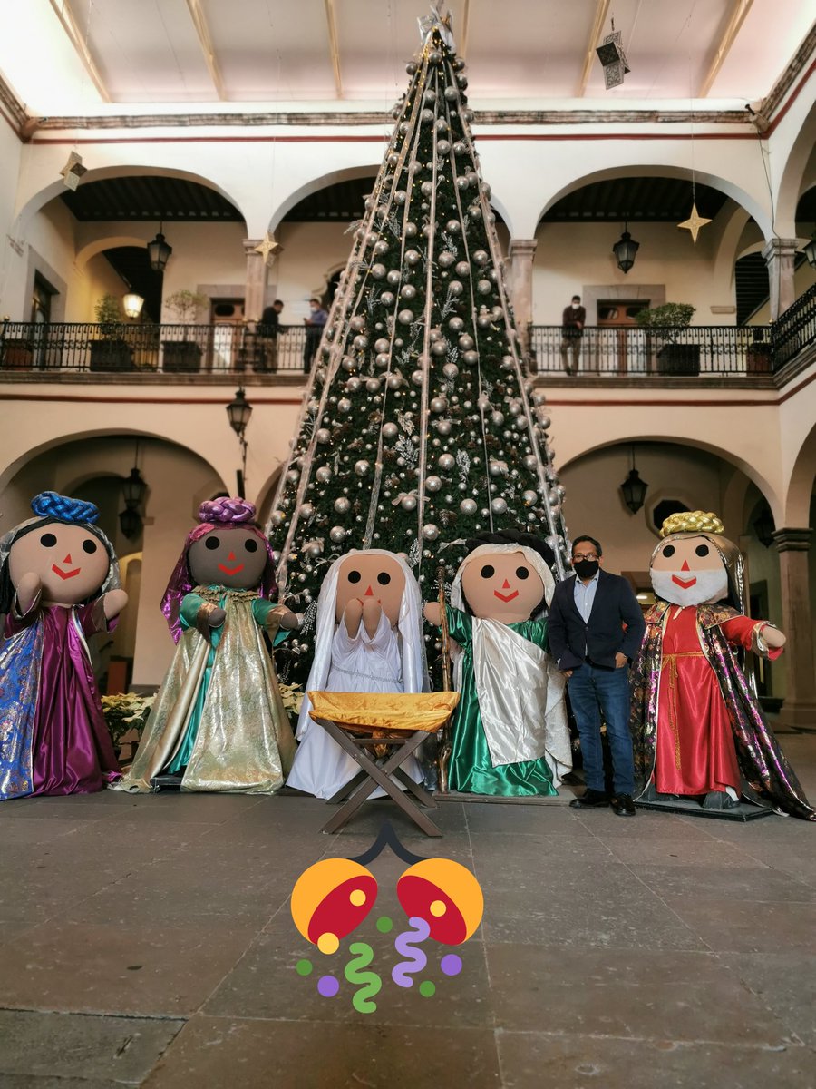 En el hogar y en el trabajo!!
La expresión materializada en la preparación de adviento (venida del redentor transformado en el Niño Dios)!!!
Enaltece las almas de los creyentes!!.
