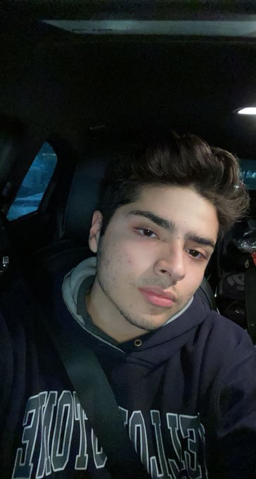 My dick and face rn..... its wet outside where im from hbu ? 🌧 https://t.co/Dau1Mymjgh