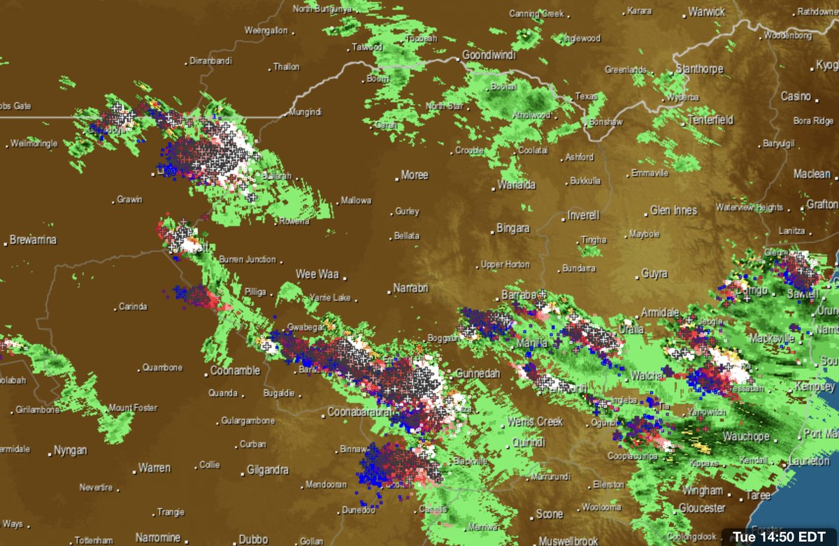 VicStormChasers's tweet photo. It is on again for #nsw this afternoon! Severe storms are firing up across the northern regions with heavy rainfall a possibility. 30mm has already been recorded at #Mullaley in the last 30 minutes!
#NSWweather https://t.co/gv3QrqFVHO