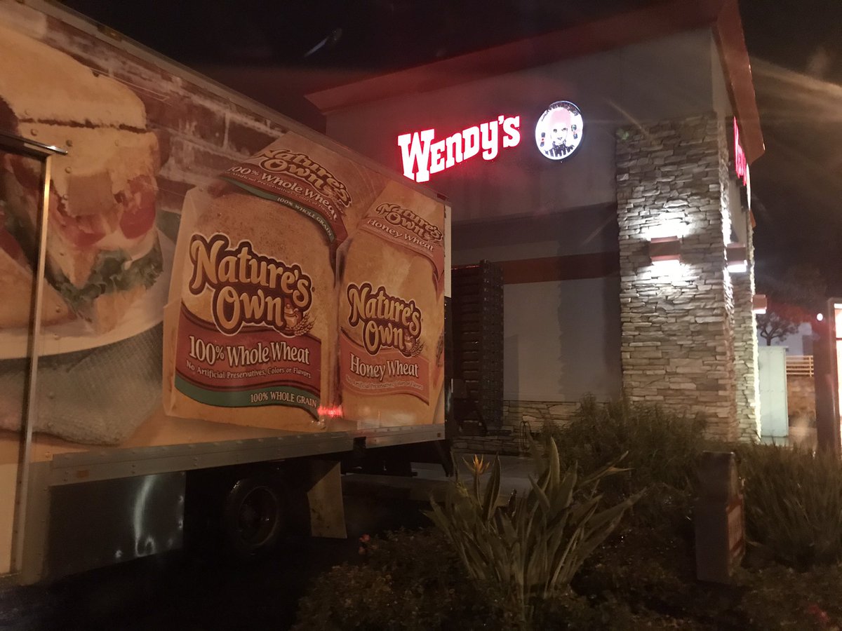 kyliwalls's tweet photo. Did you know Nature’s Own supplies Wendy’s buns? https://t.co/n76XwRA63w