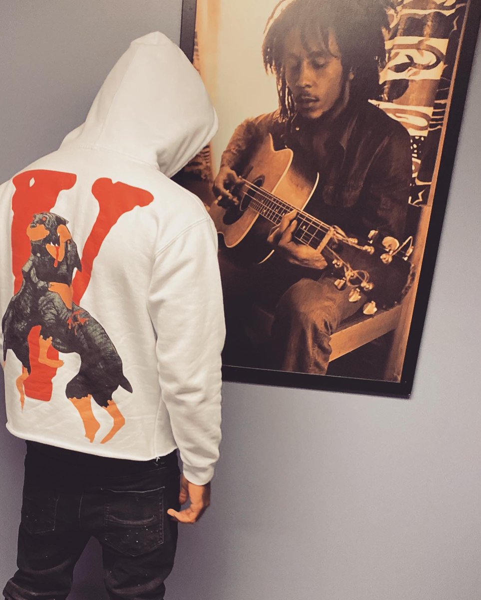 ❤️ is Blind 👨🏾‍🦯