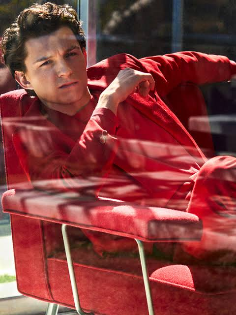 *.✩·͙*tom holland as the rainbow; a thread*̩̩✩·͙˚