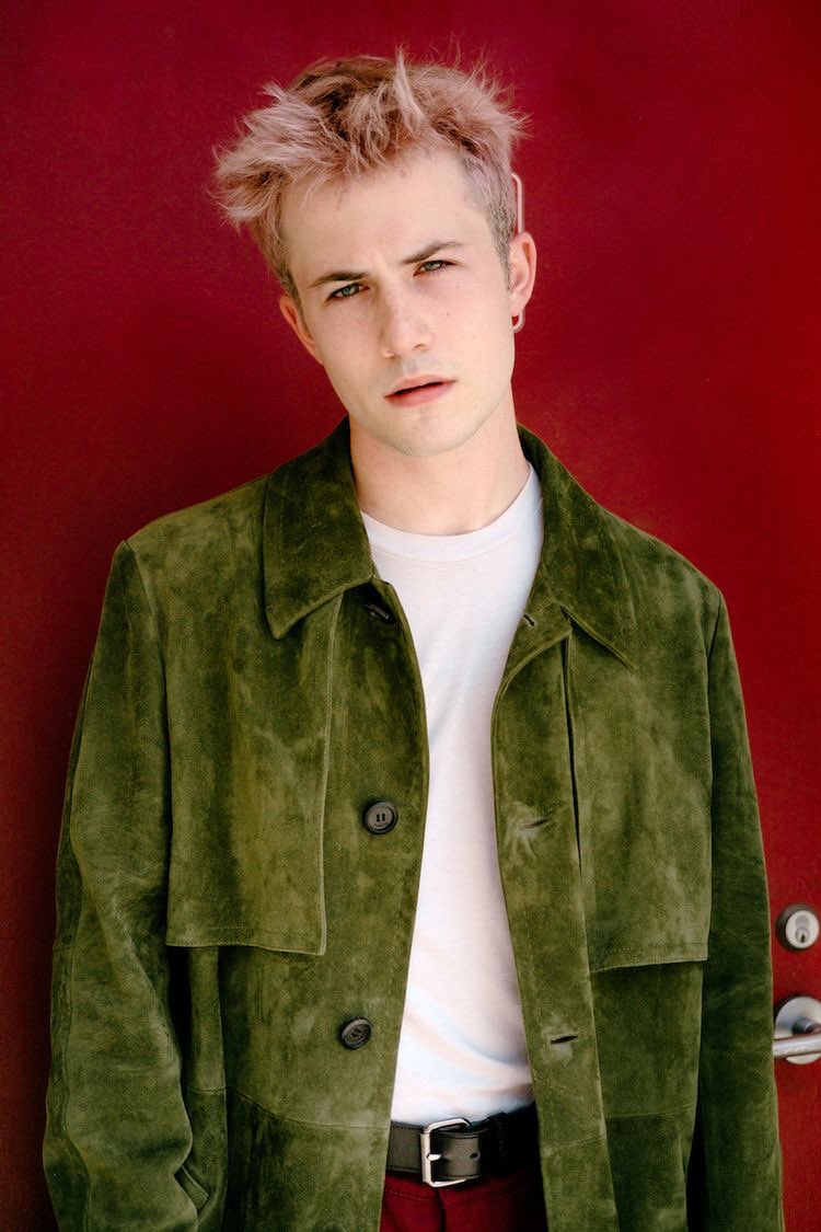 Happy birthday Dylan Minnette 