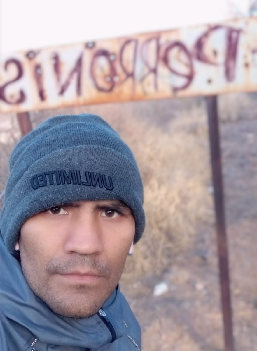 Hoy me tocó subir en cerro de yucuribampo a puro trote perron 
⛰🏃‍♂️💨 🥊🥊 no hay descanso