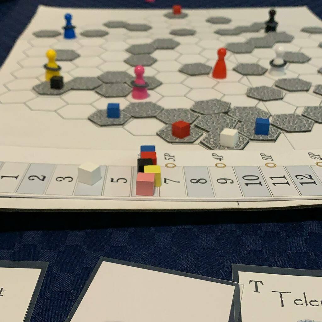 thegamesplainer's tweet image. Game 322/2020 #andanotheryearofgames #thelabyrinthoftepuza #prototypegame #bgg #boardgames #boardgamenerd #boardgamesofinstagram #tabletopgames #gamenerd instagr.am/p/CJXwwXABgy8/