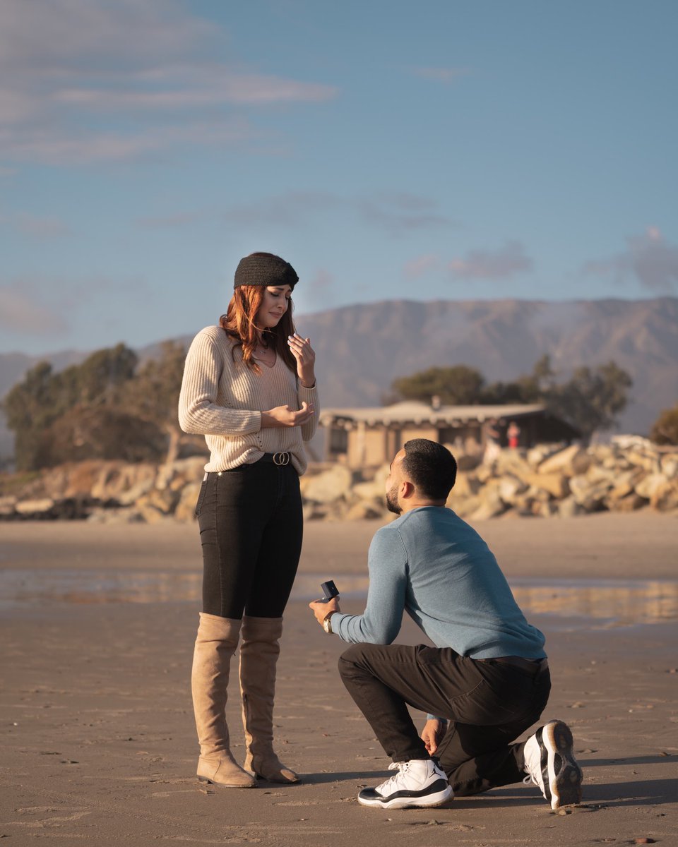Katlyn_Garduno's tweet photo. I’m freakin engaged to my Bestfriend 🥺❤️🥰 https://t.co/HGizunF4Ee