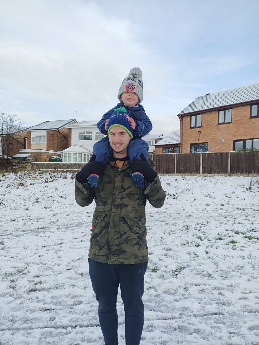 ChrisHamstead's tweet image. When Lucas steals your hat so you have to wear his peppa pig one