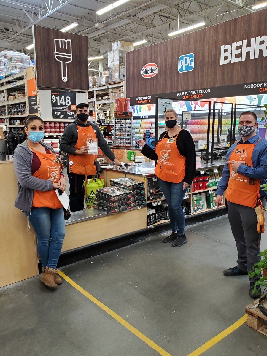 DeeNice64146319's tweet photo. Thank you Corey for all that you do. You help train all the new paint associates and jump in and help wherever needed in the store. #8987 @GreenmanJen @Crippen1026 @SASM8987 @HDScottatWork https://t.co/k2xdtgtHqA