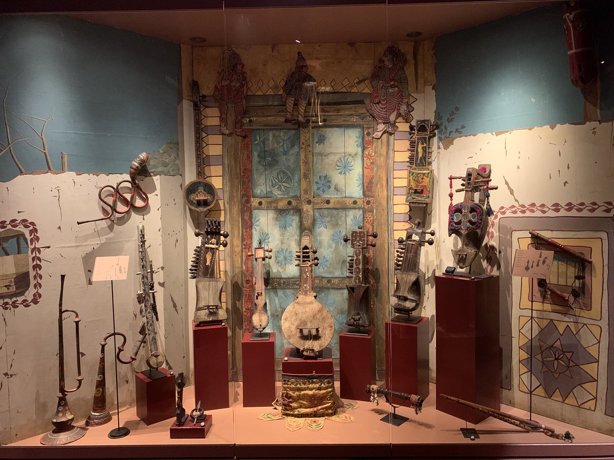 yberezaie's tweet photo. Cet endroit est définitivement magique 🙃👍 🇷🇪
Musée des instruments de l’#OceanIndien
#MaisonMorange #LaReunion #Instruments #Musique #HellBourg #Team974 🪕🪘🎼 https://t.co/AnM5aYrKtl