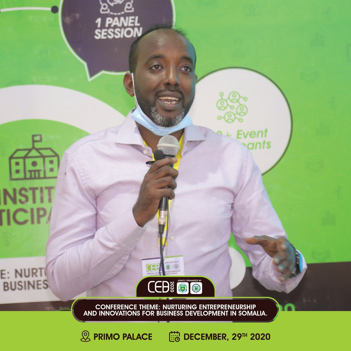 JamhuriyaUniv's tweet image. Our first keynote speaker, Mr. Ahmed Ali Suldan, is on the stage giving a presentation on “The impact of COVID-19 on Small and Medium Enterprises in Somalia.”
#CEB2020 #SIMAD #JUST