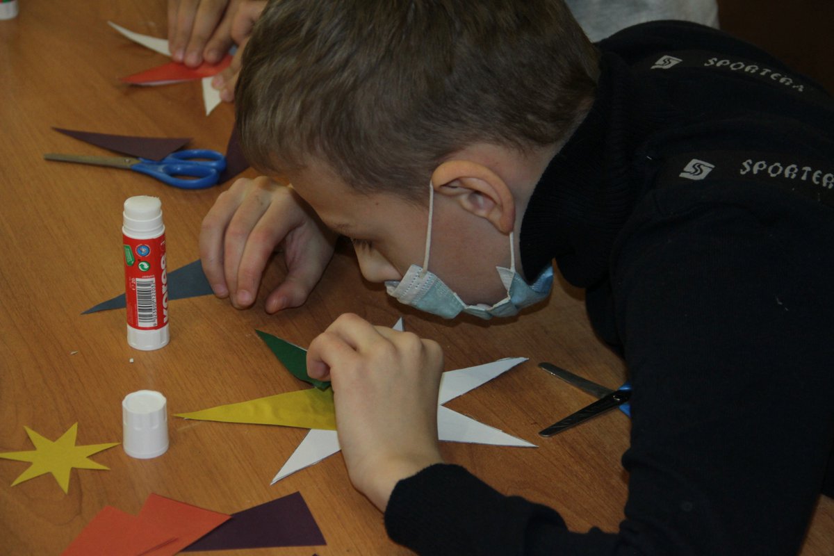 Друзья! В прошедшую субботу, 26 декабря в 16:30 в нашем музее состоялось занятие «Рождественские истории» в рамках образовательной программы для детей «Всякая душа празднику рада».