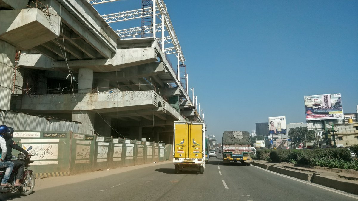 abhish656's tweet image. #RVRoad - #Bommasandra (Electronic city) Metro Line also called as Yellow Line 

Expected to be completed by May 2022 
- Depot: Hebbagodi 
- Three interchange stations: RV Road, Jaydeva Hospital &amp;amp; Central Silk board 

#BMRCL