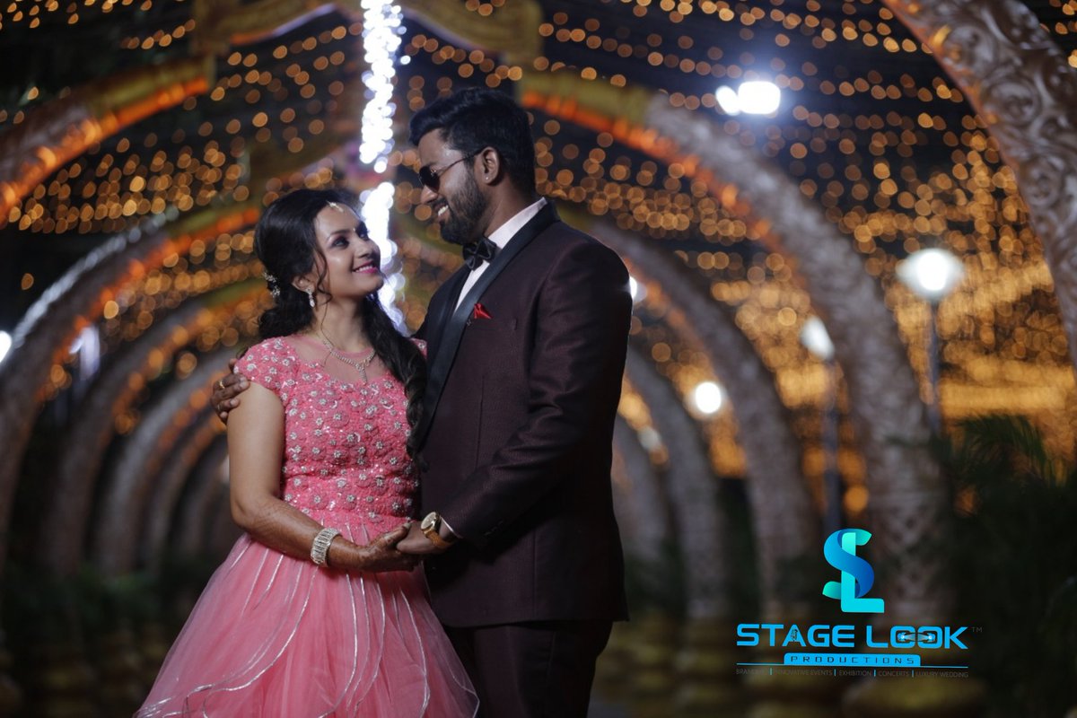 ProductionsLook's tweet image. When the venue of the bride and groom is one, the wedding has to be grand.
Grand decoration by event planners in Chennai.

Contact@9804747377 to get your wedding event booked by us.

stagelookproductions.com

#evententrance #evententrancedecor #evententrances