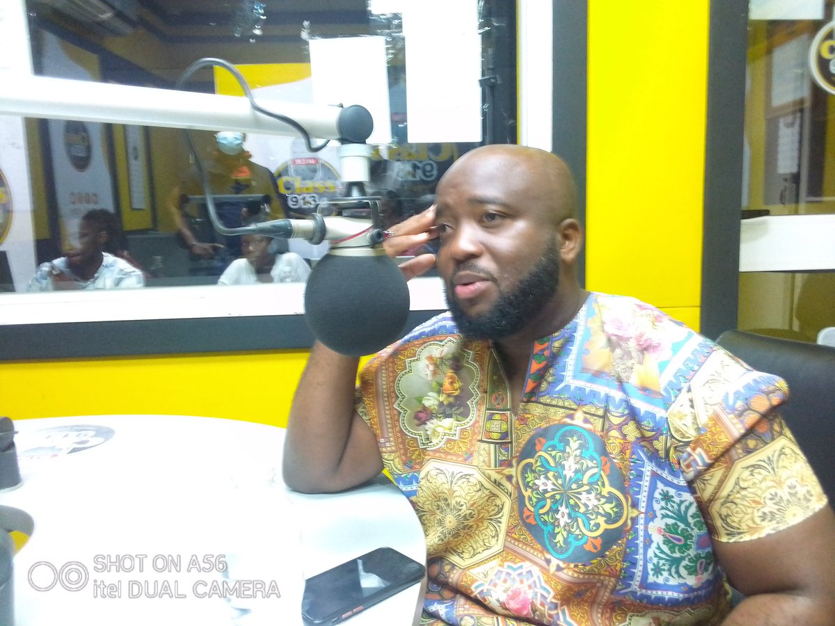 Class913fm's tweet photo. We have him, @trigmaticrocks on #ClassEBS with KK William. Join us! https://t.co/rIU09DGrXu