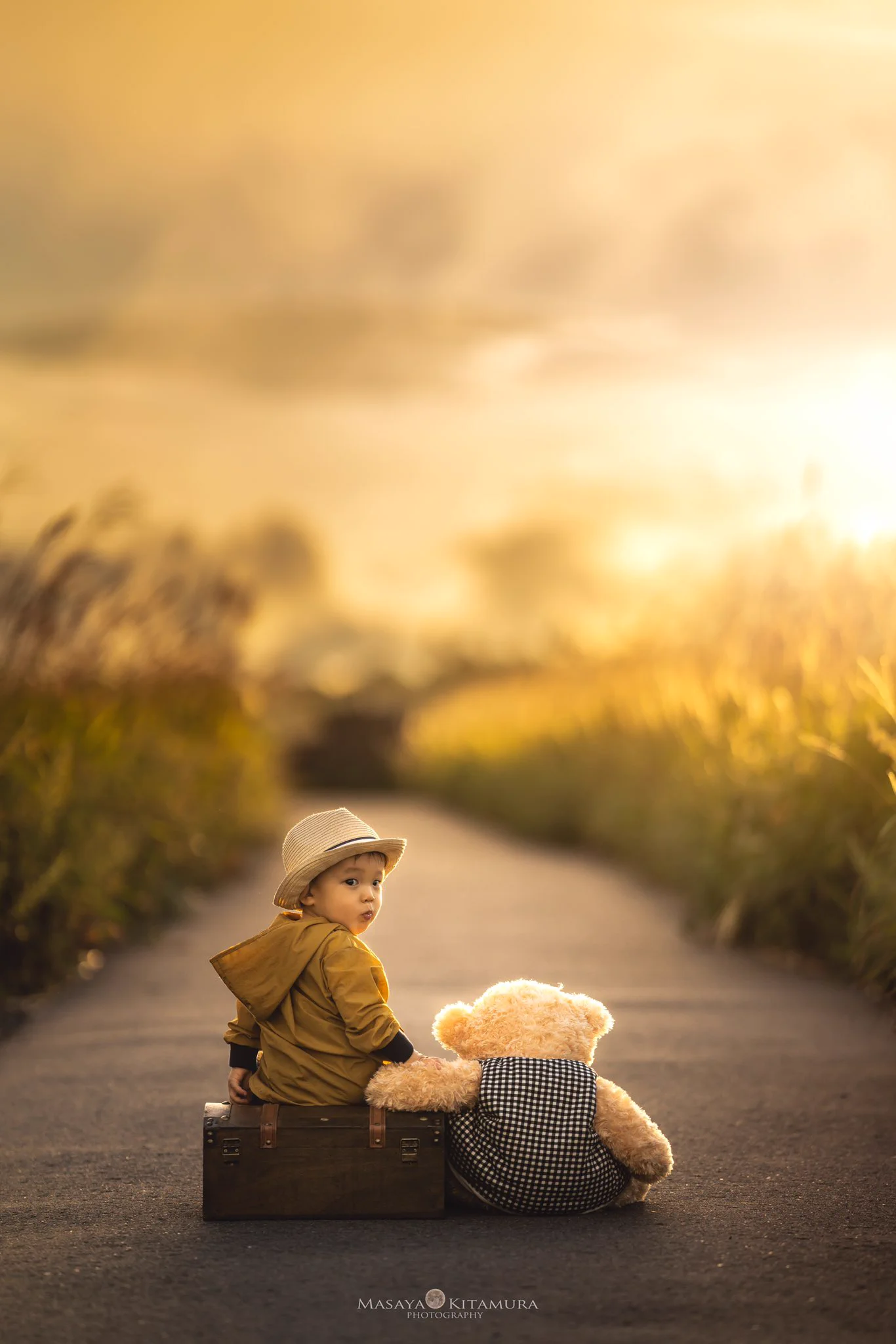 まるで絵本！子供のいまを相棒のくまさんと一緒に