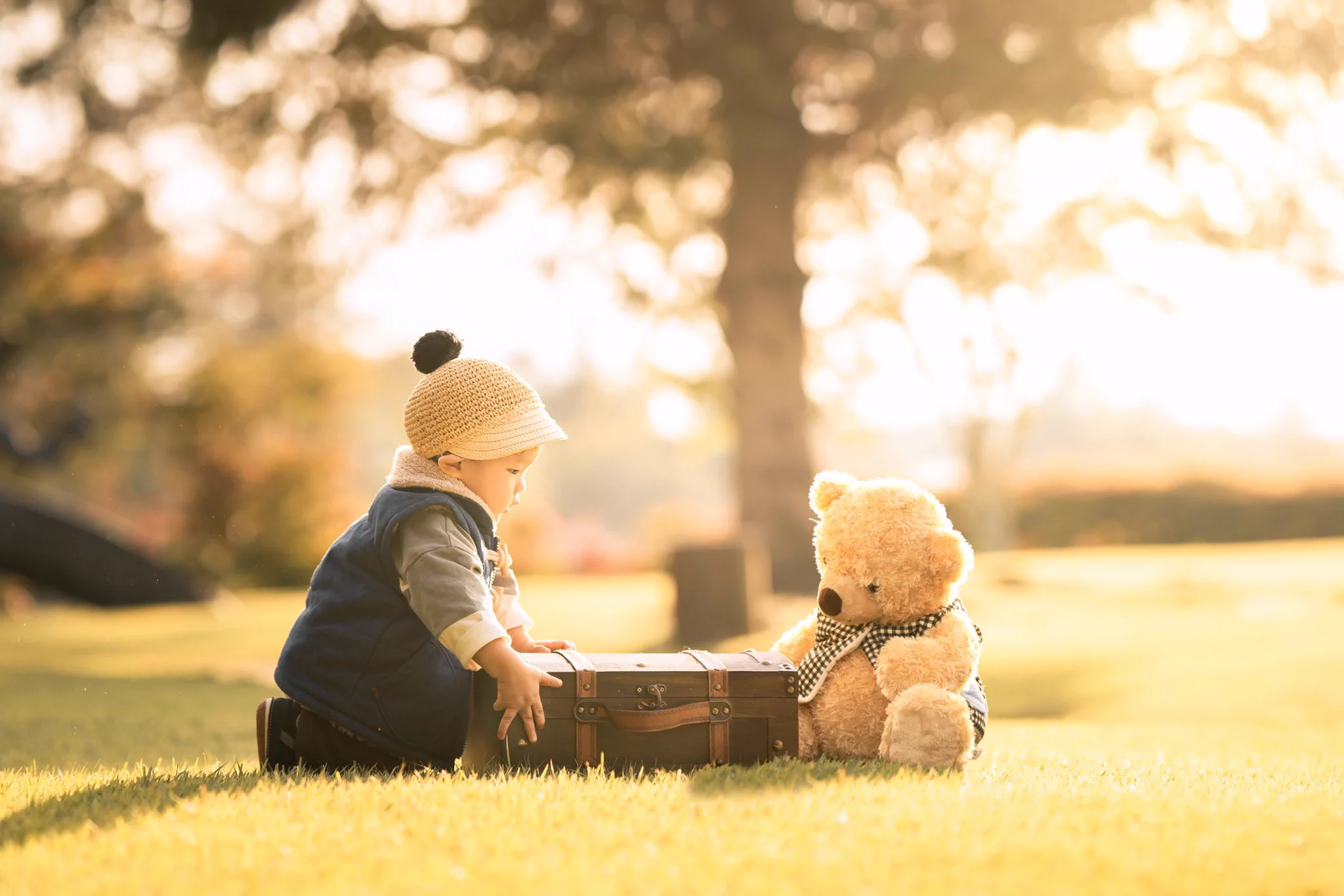 まるで絵本！子供のいまを相棒のくまさんと一緒に