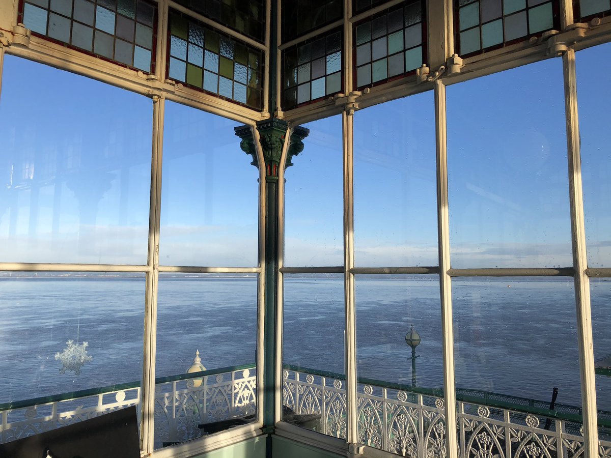 Blue Sky all around! 
View from the Pagoda at Clevedon Pier! #ClevedonPier #NorthSomerset #TuesdayFeeling #Somerset