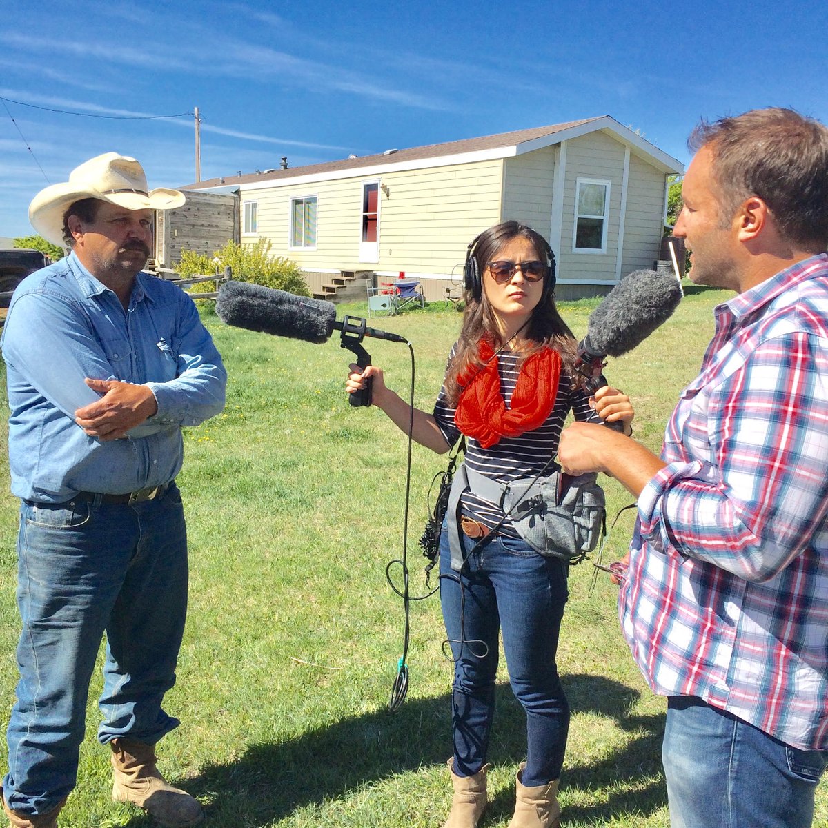4/5 Through it all, he has never forgotten that power really rests with people, not politicians ... They are the stories and voices of factory workers, ranchers, doctors, students, coaches, immigrants, moms and dads that determine where this world will go.