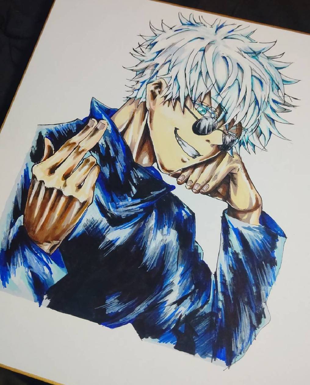 こたろう 低浮上 呪術廻戦 五条悟の眼鏡姿を色紙に描いてみましたっ めちゃくちゃイケメン な姿に仕上がったのではないでしょうか 良ければ拡散お願い致します 呪術廻戦 五条悟 無量空処 コピック イラスト 模写 色紙