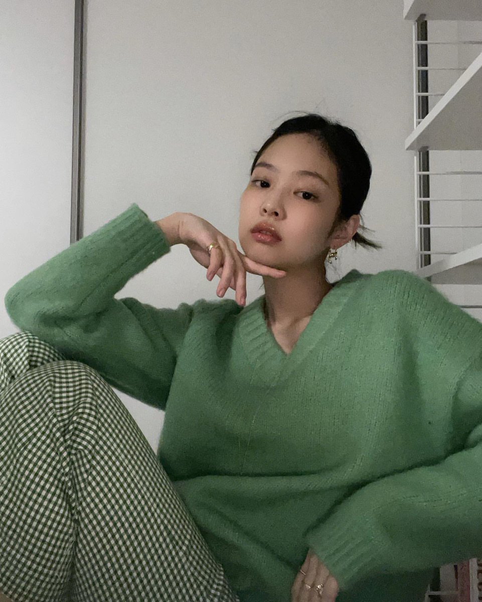 jennie tweet media