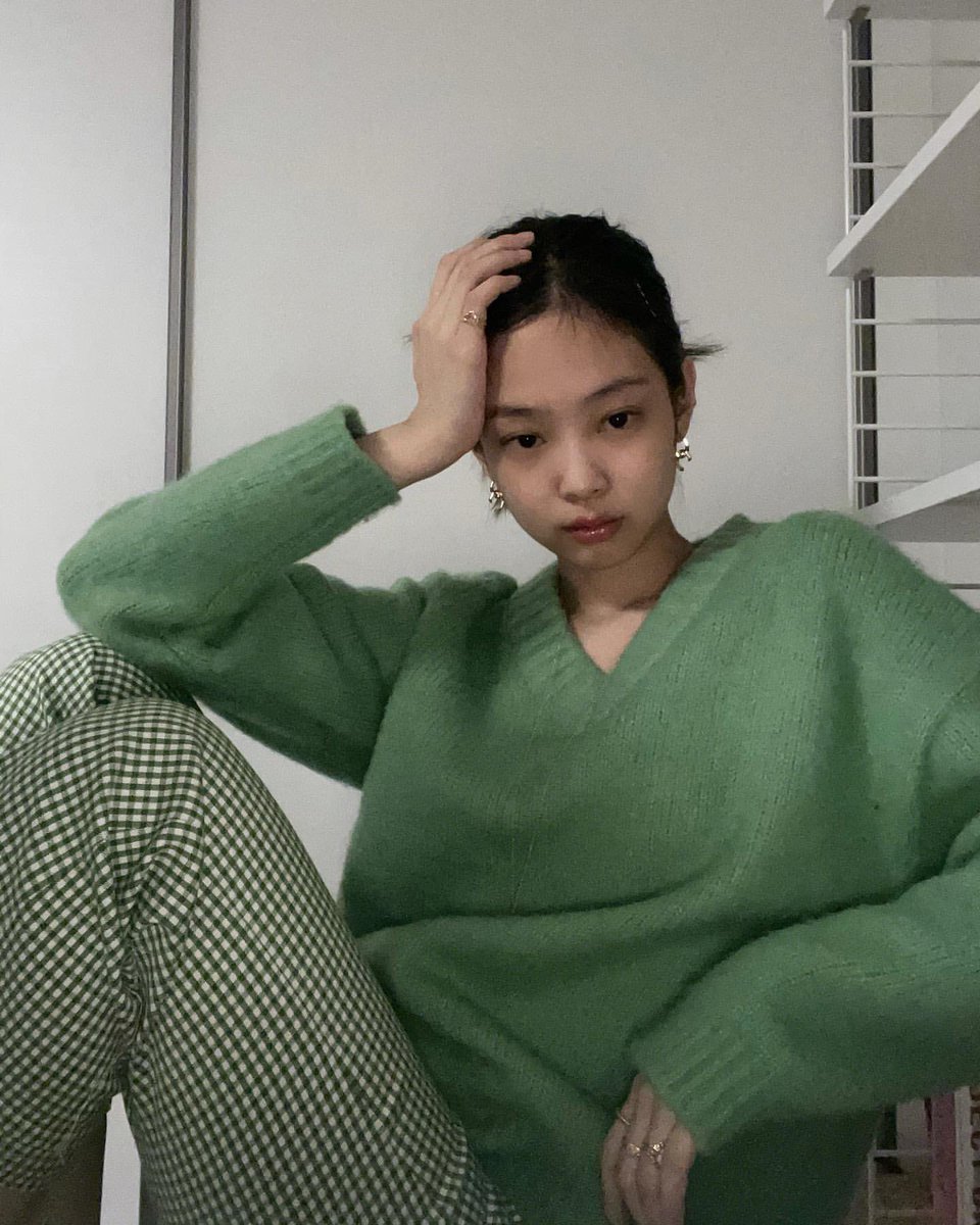 jennie tweet media