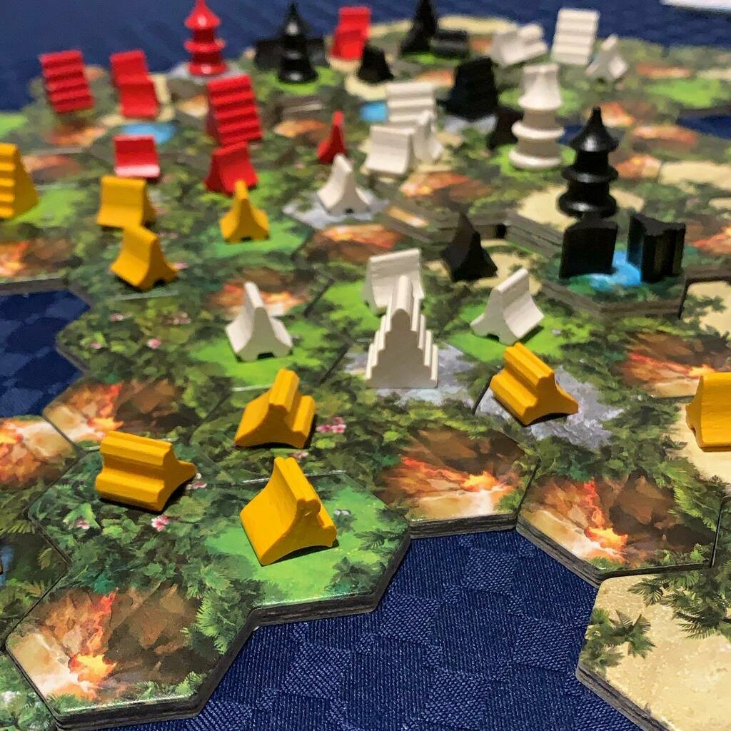 thegamesplainer's tweet image. Game 328/2020 #andanotheryearofgames #taluva #fertigames #bgg #boardgames #boardgamenerd #boardgamesofinstagram #tabletopgames #gamenerd instagr.am/p/CJYPXfKhmh_/