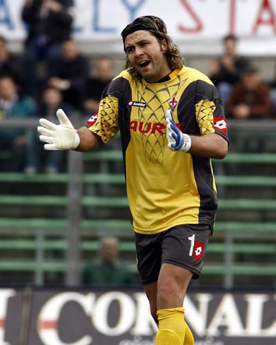 <a href="/FabianFrey98/">Fabian</a> Den Vergleich mit Sebastien Frey versteht man oder?