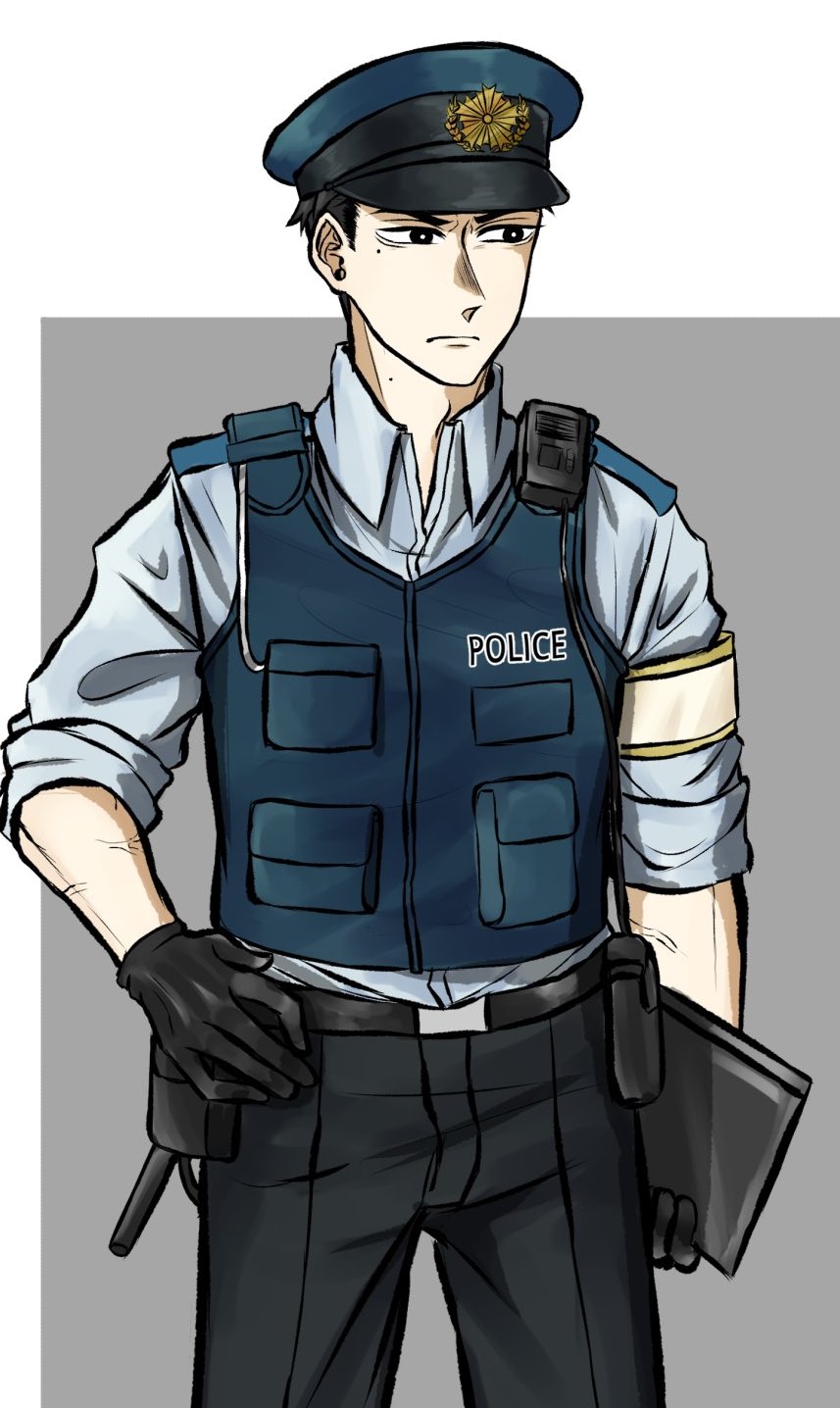 クジラ丸 石徹白 鉄弘 いしどしろ てつひろ 30歳警察官 筋力はあるが体力はないダメボ1d6のゴリラ 昔見た警官に憧れて 警官になった 真面目でやや堅物 お人好し 発狂待ったなしでこの前も大切なところでミンティアが手放せなくなった 顔は怖いが