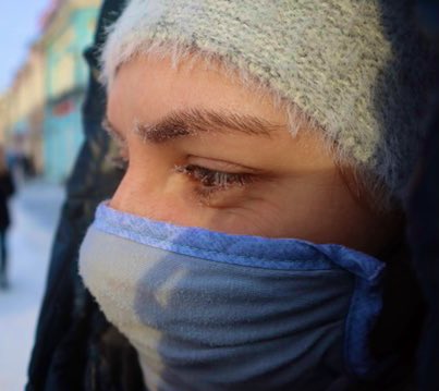 А в Иркутске -25 днём, а ночью за 33! Из-за масок иней на ресницах и бровях!