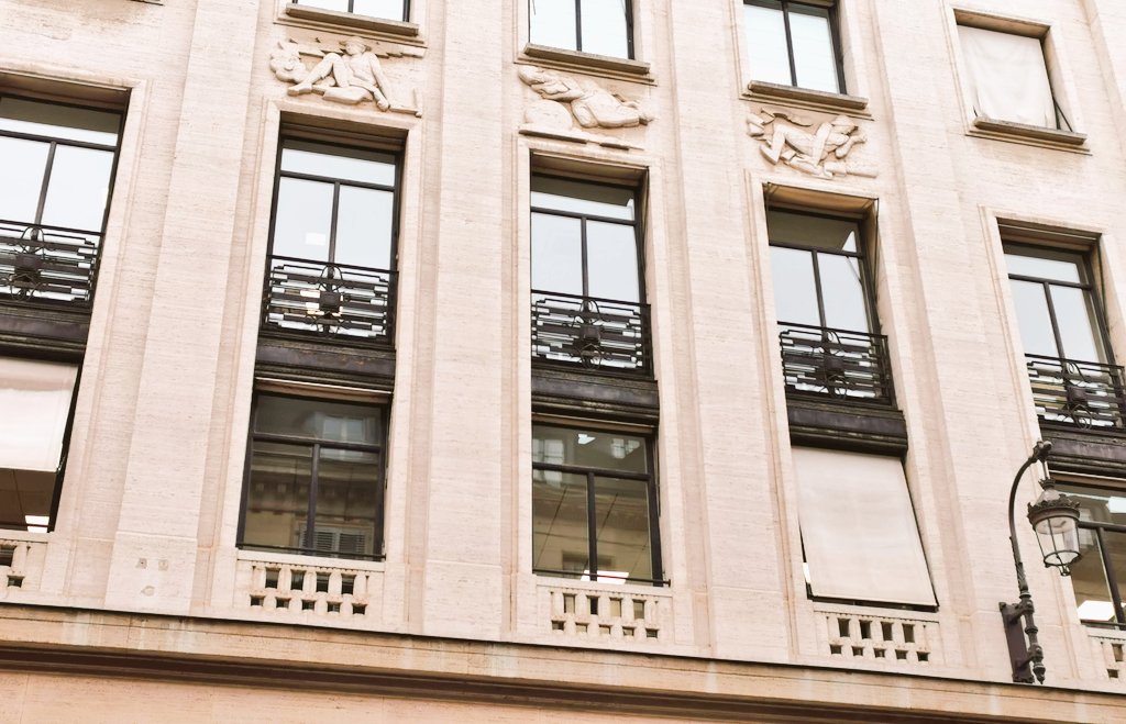 jejeparis's tweet photo. Projet #photo #windows2020
#Paris

#Art #déco &amp; #fenêtres https://t.co/abyiBuP7Ki