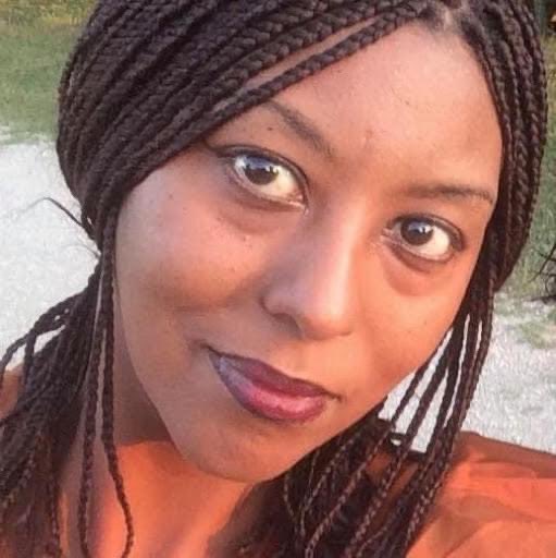 convsulfuturo's tweet image. Ore 18:50 LIVE su ➡️ bit.ly/3mUt76s si parlerà del movimento #Blacklivesmatter  in Italia con @annalisacamilli, Lucia Ghebreghiorges, Igiaba Scego e @f_faloppa.

Conducono @gabrimorelli e @pierpaololala.

#sulfuturo #CSF2020