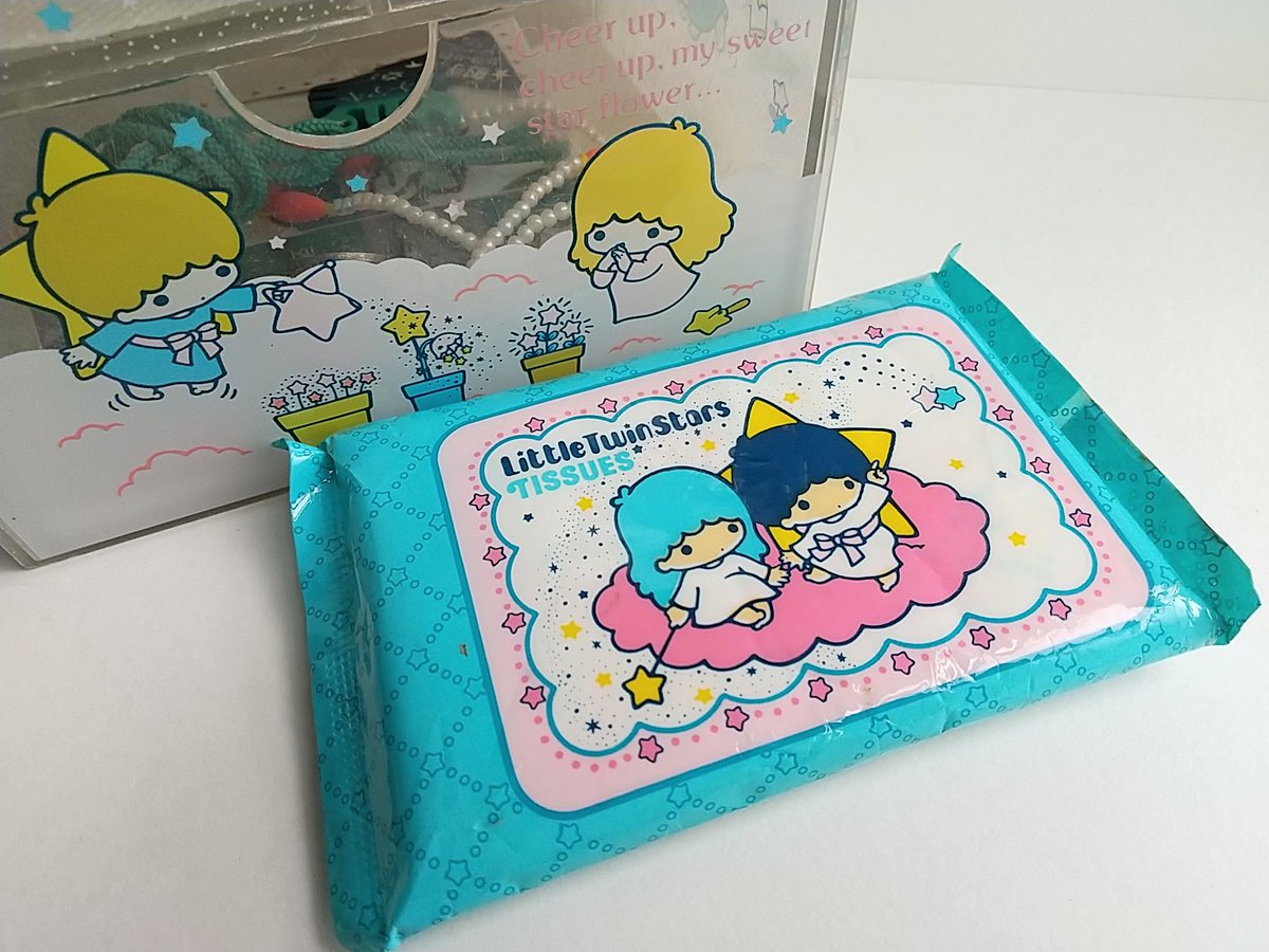 花 花 1976年 サンリオ キキララ のポケットティッシュ 当時40円 このシンプルなキキララが昔も今も大好き 昭和レトロ サンリオ ファンシー 花 花 1976年 サンリオ キキララ のポケットティッシュ 当時40円 このシンプルなキキララが昔も今も大好き 昭和レトロ サンリオ ファンシー