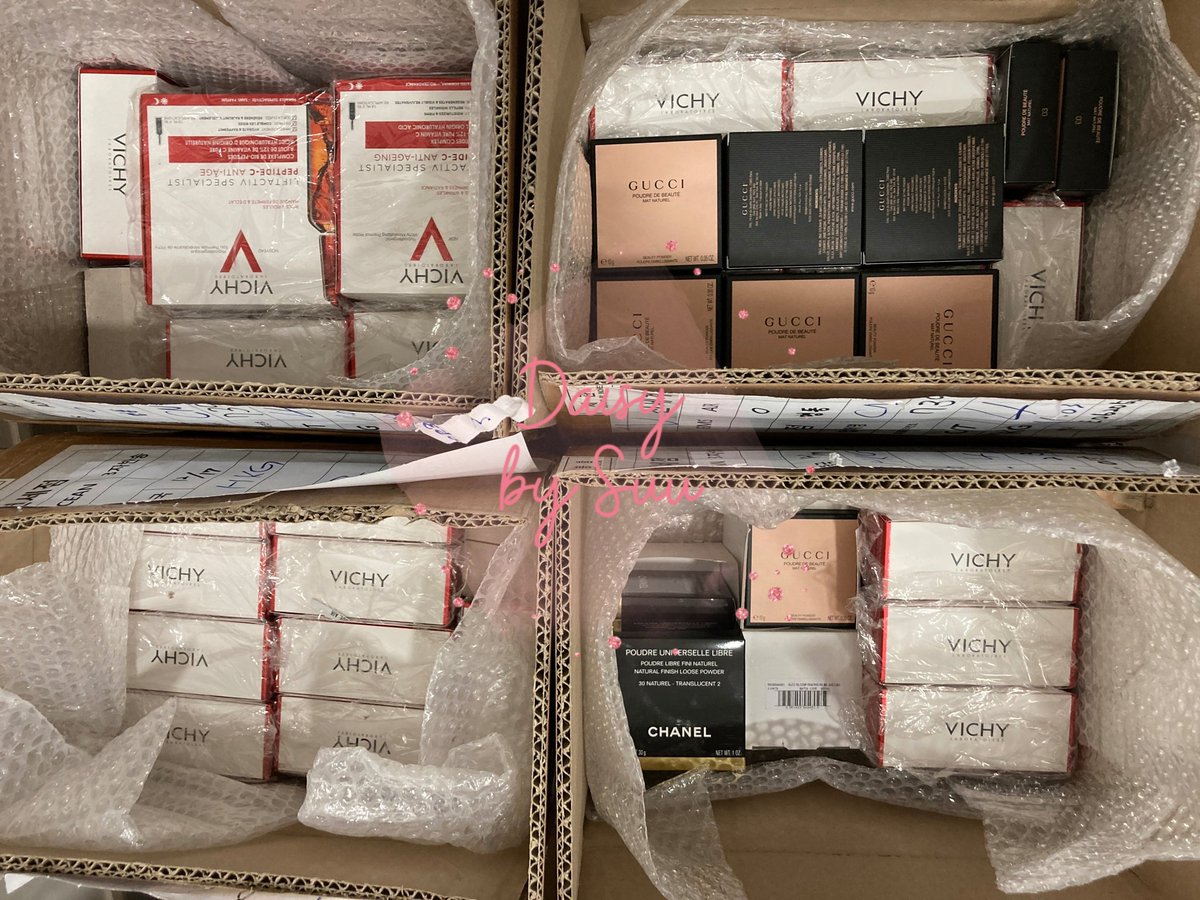 daisybysuu's tweet image. ของที่เข้าบ้านที่ฮ่องกงเมื่อวานงับ น้องจะถึงไทยสิ้นเดือนมกรานี้ค่าาา

กลุ่ม Line Open Chat 
line.me/ti/g2/yQDmWH3v…

#พร้อมส่ง #พรีออเดอร์ #ขายส่ง #ขายส่งคสอเกาหลี #HowtoPerfect #howtobeauty #wholesalecosmetics  #ของดีบอกต่อ #ของมันต้องมี #ไว้ขายของห้ามรีวิวโว้ยย