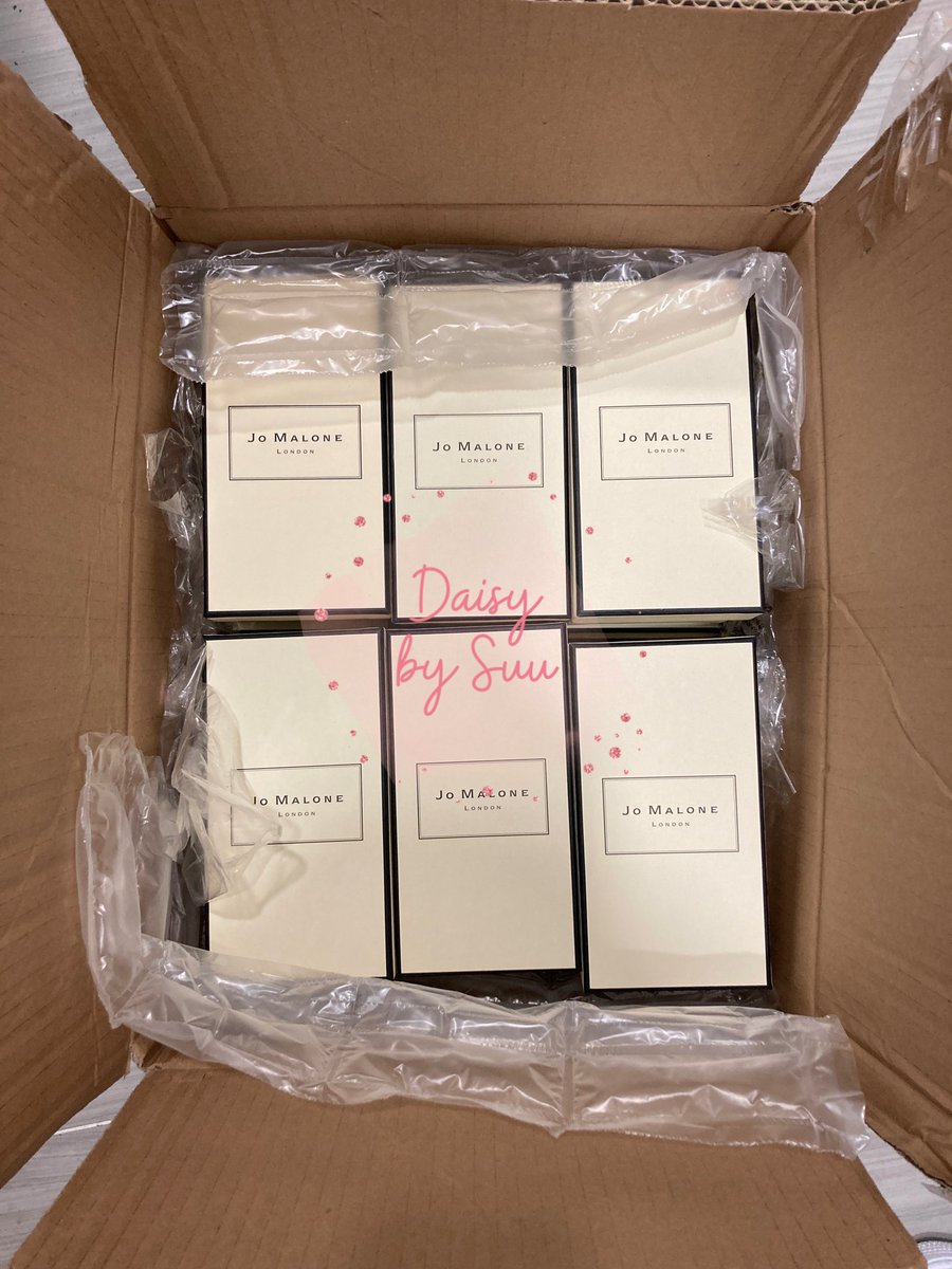 daisybysuu's tweet image. ของที่เข้าบ้านที่ฮ่องกงเมื่อวานงับ น้องจะถึงไทยสิ้นเดือนมกรานี้ค่าาา

กลุ่ม Line Open Chat 
line.me/ti/g2/yQDmWH3v…

#พร้อมส่ง #พรีออเดอร์ #ขายส่ง #ขายส่งคสอเกาหลี #HowtoPerfect #howtobeauty #wholesalecosmetics  #ของดีบอกต่อ #ของมันต้องมี #ไว้ขายของห้ามรีวิวโว้ยย