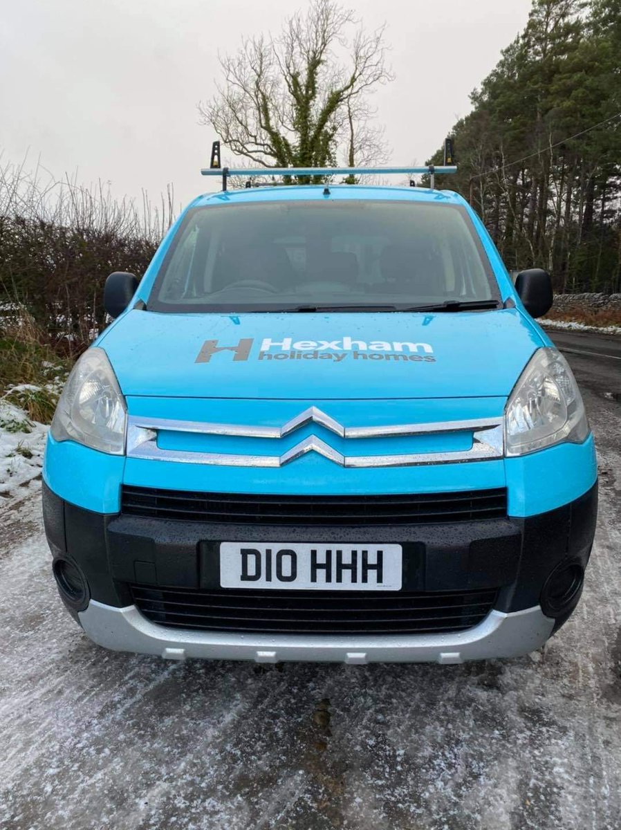 Berlingo Van painted this blue to match the #branding and then #vehiclegraphics applied for Hexham Holiday Homes. What a match! #vanlivery #vangraphics