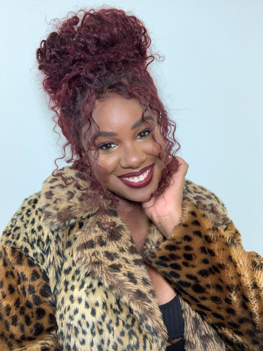 thisNAO's tweet photo. I feel to just drop a new song this week, to inject some good vibes into 2021.... do you think I should? x https://t.co/156fg8IkJS