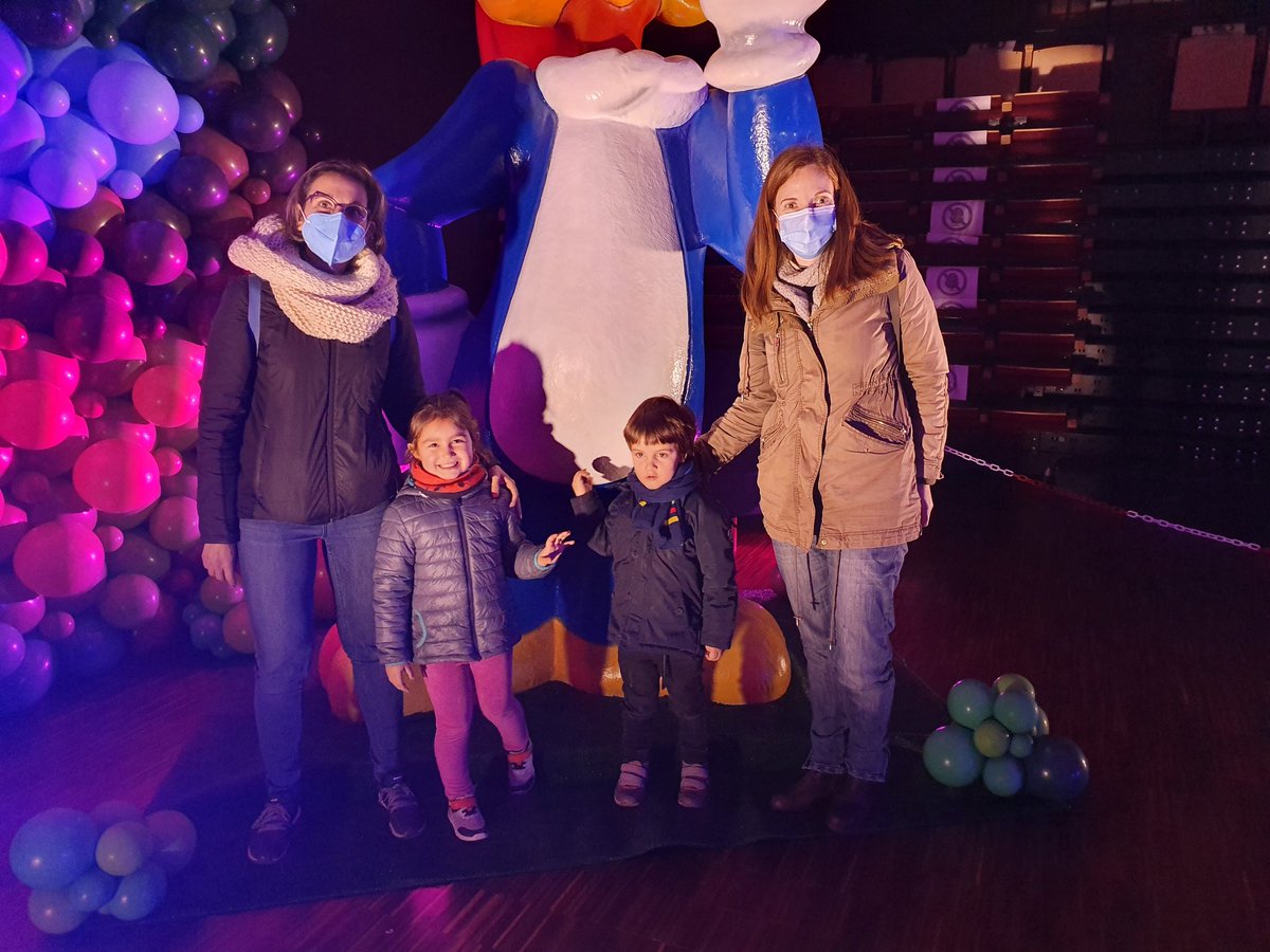 Els Reis d'Orient no s'han volgut perdre la seva visita al Kursaal de Can Sant Joan. #ReisMagsMiR #Montcada