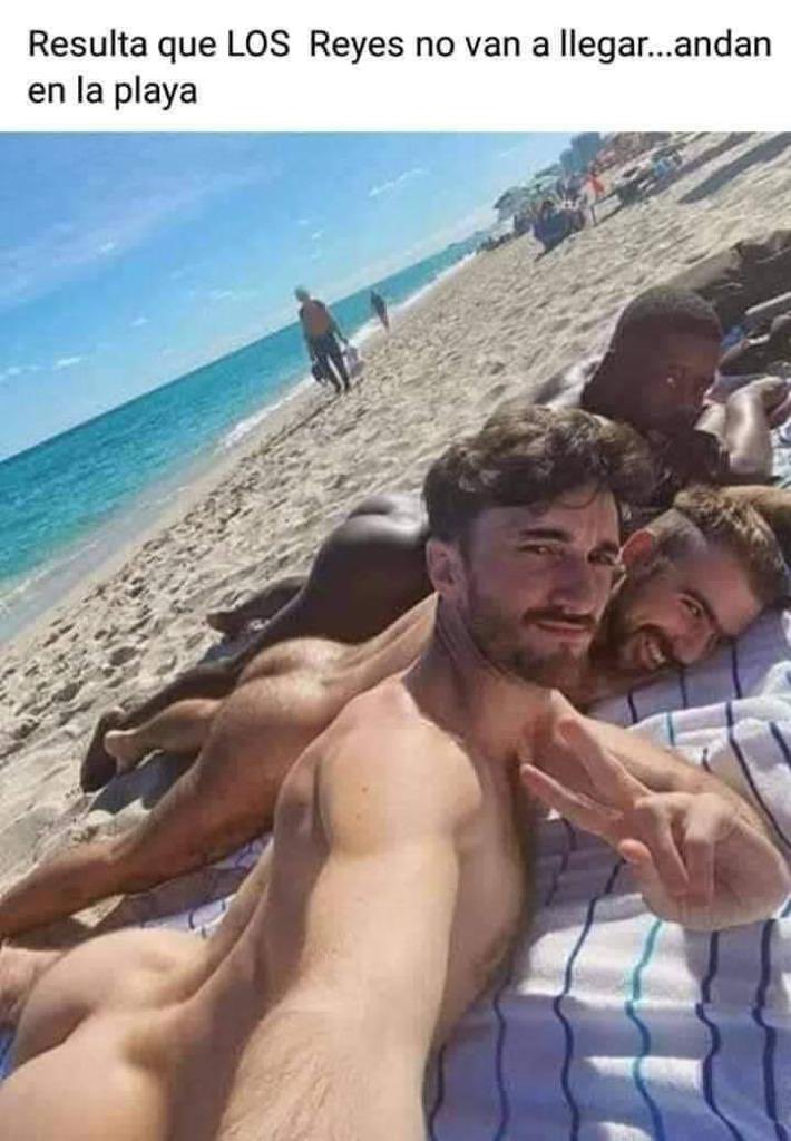 martinezmau's tweet image. Mi mamá me mandó esto hoy por WhatsApp. 

No es broma. 😂😂😂