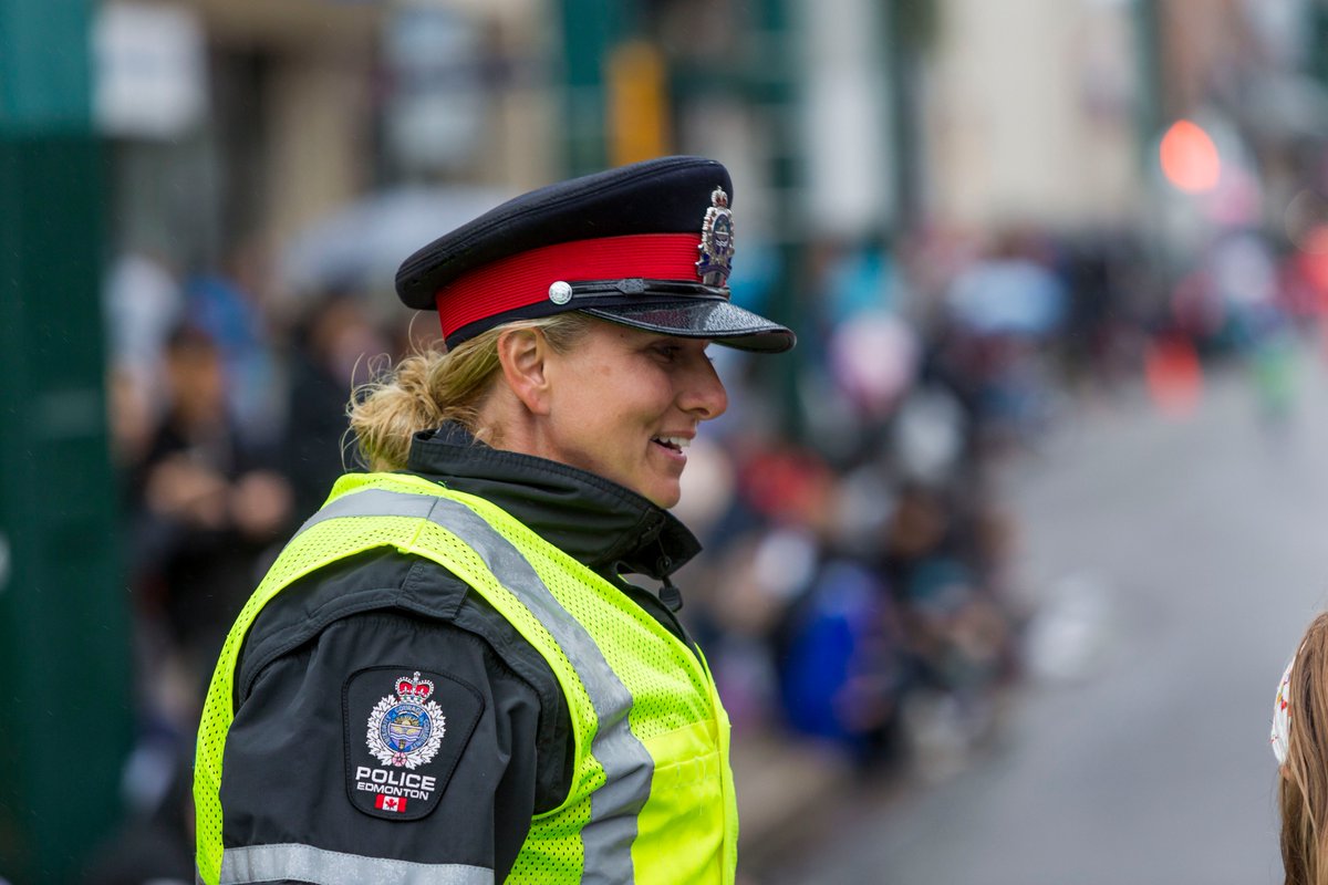JoinEPS's tweet image. Register today! - a few spaces left for the Thursday, Jan. 7 Online Info Session @ 6pm. Join our recruiters to learn more about what a career with the Edmonton Police Service can be for you. Register @ JoinEPS.ca/Info 
#joineps #edmontonpoliceservice #yegcareer