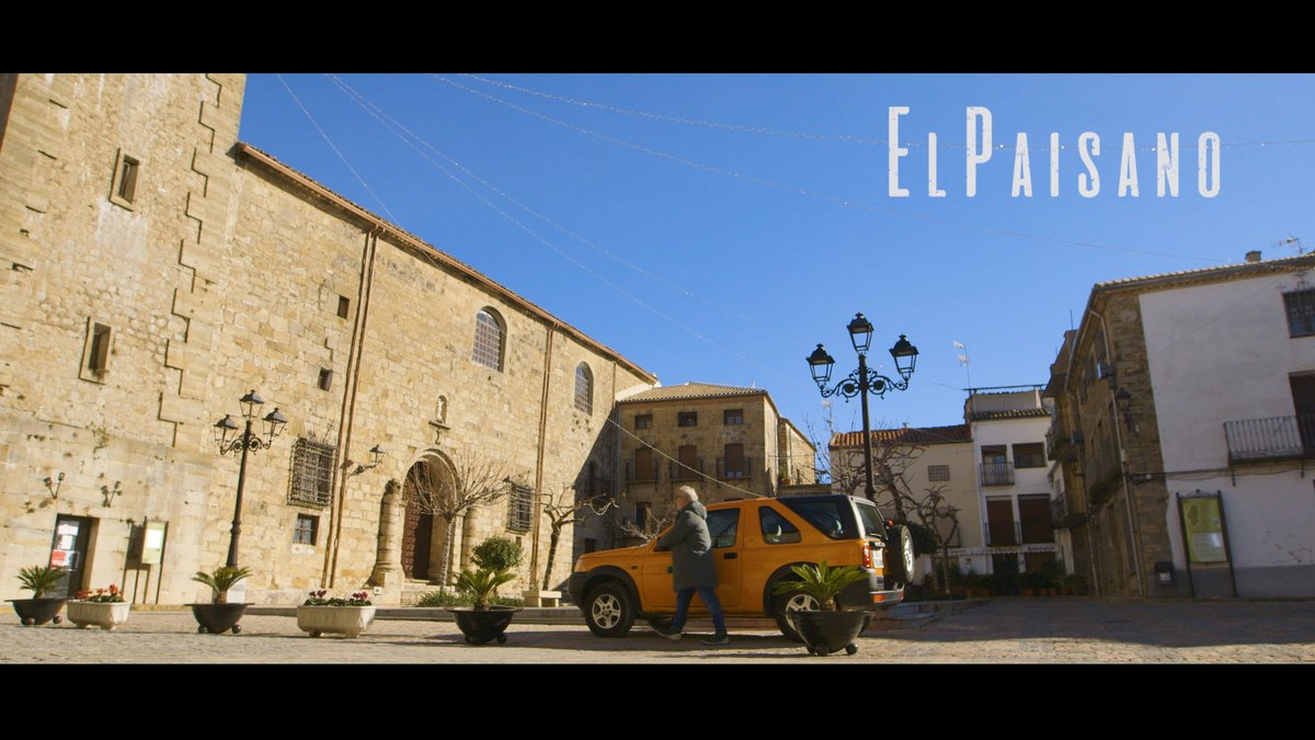 Esta semana, Leo Harlem viaja a Iznatoraf, en la provincia de Jaén, un pueblo  rodeado de olivos en lo alto de una montaña.
¡En menos de 15 minutos nos plantamos ahí! #ElPaisanoTVE