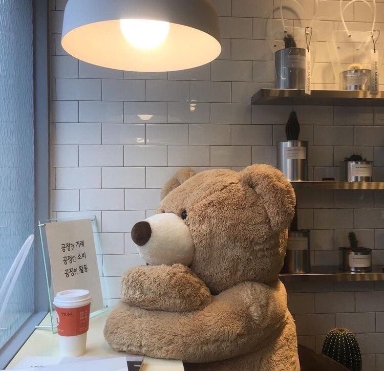 shh they’re on a date