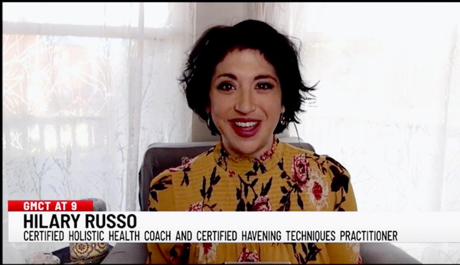 How do you talk to yourself? Studies show the words you use can make a big difference. I share some powerful self-talk tips to keep you on the positive track. 

Be kind to your mind in 2021:
youtu.be/tOkJUgcDNqg

#Mentalhealth #HIListicallySpeaking