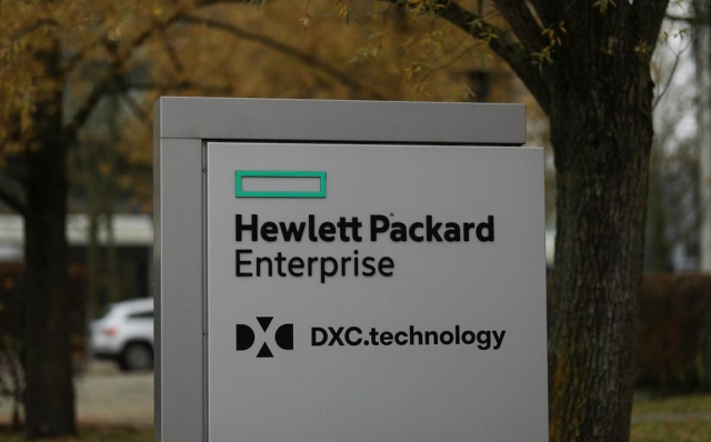 LuzVerges's tweet photo. '¡Adiós, Silicon Valley!: HPE mudará su sede principal a Texas' https://t.co/IDaMJOvfUQ https://t.co/oVvNfhJSET