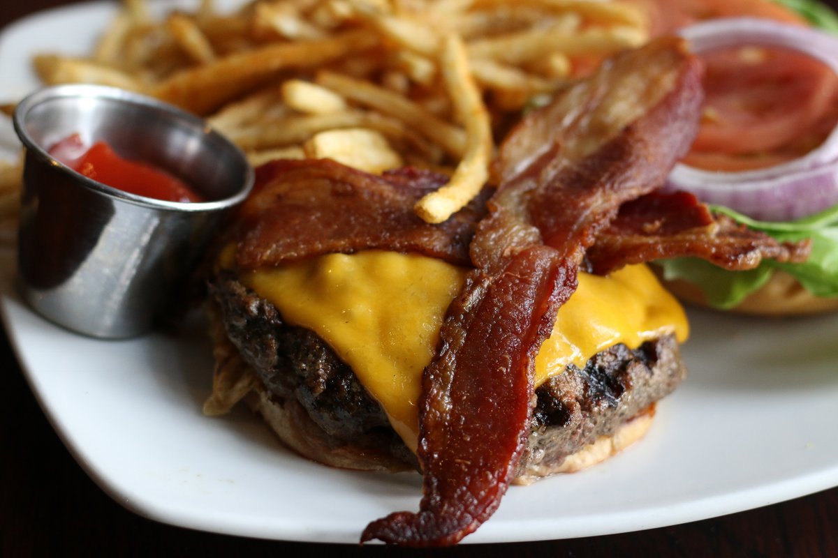 It's a beautiful day for Green Hills Best Burger, don't you think?